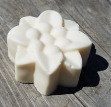 Load image into Gallery viewer, Gardenia Soap