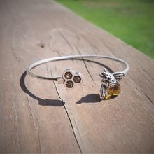 Load image into Gallery viewer, Honey Bee Cuff Bracelet
